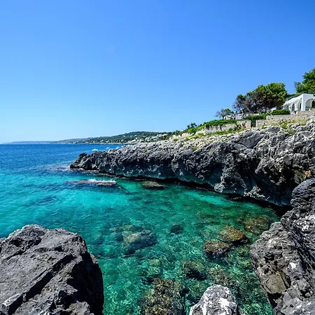 Punta Correnti Seaview Apartments, Castro Marina 게스트하우스