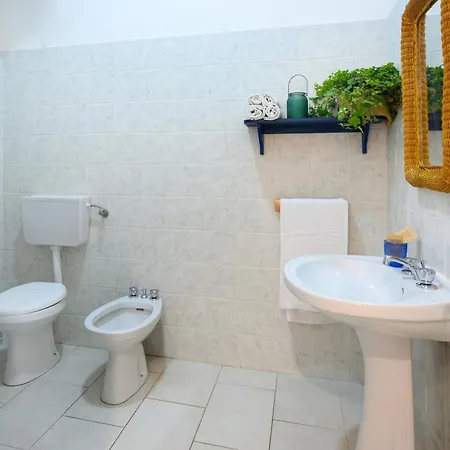 Punta Correnti Seaview Apartments, Castro Marina 4*