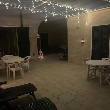Punta Correnti Seaview Apartments, Castro Marina Guest house